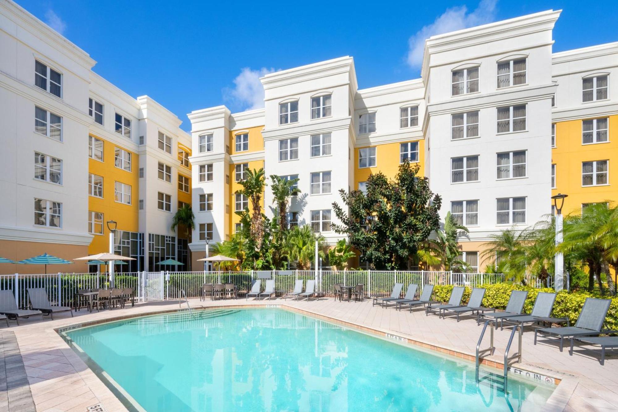 Residence Inn By Marriott Daytona Beach Speedway/Airport Экстерьер фото